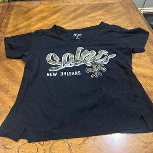 Saints football large black shirt